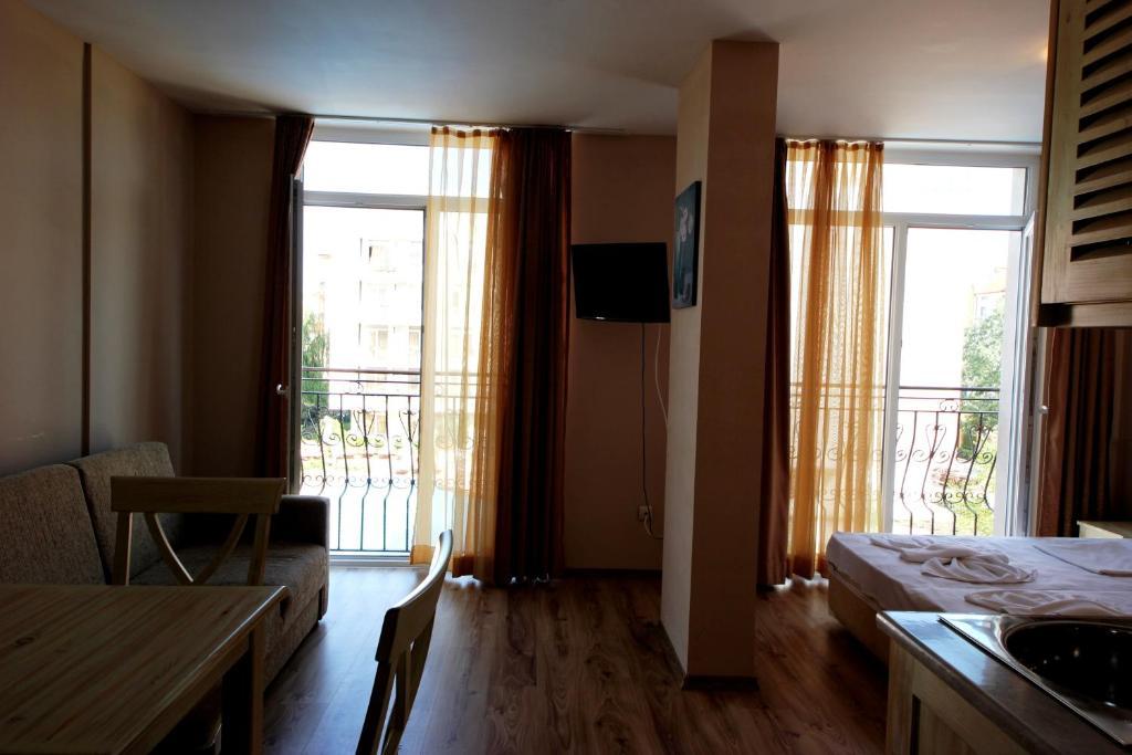 Menada Dawn Park Apartment Sunny Beach Værelse billede