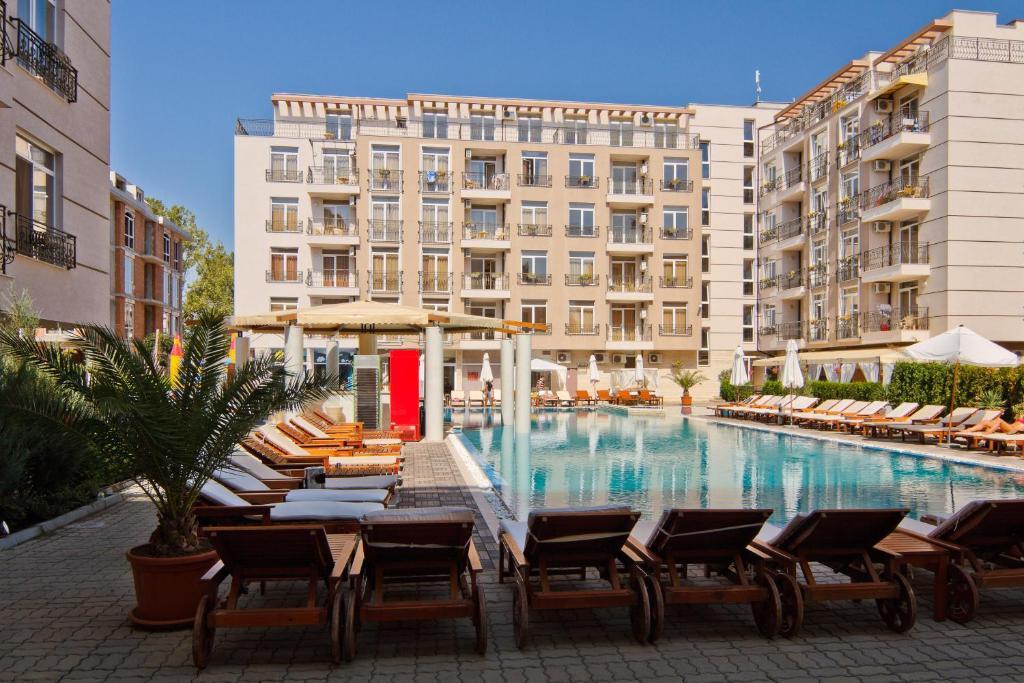 Menada Dawn Park Apartment Sunny Beach Eksteriør billede