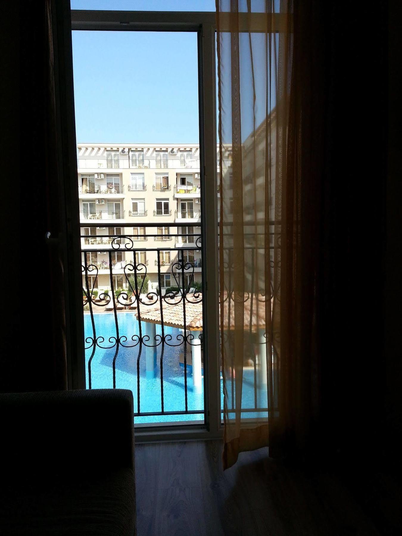 Menada Dawn Park Apartment Sunny Beach Eksteriør billede