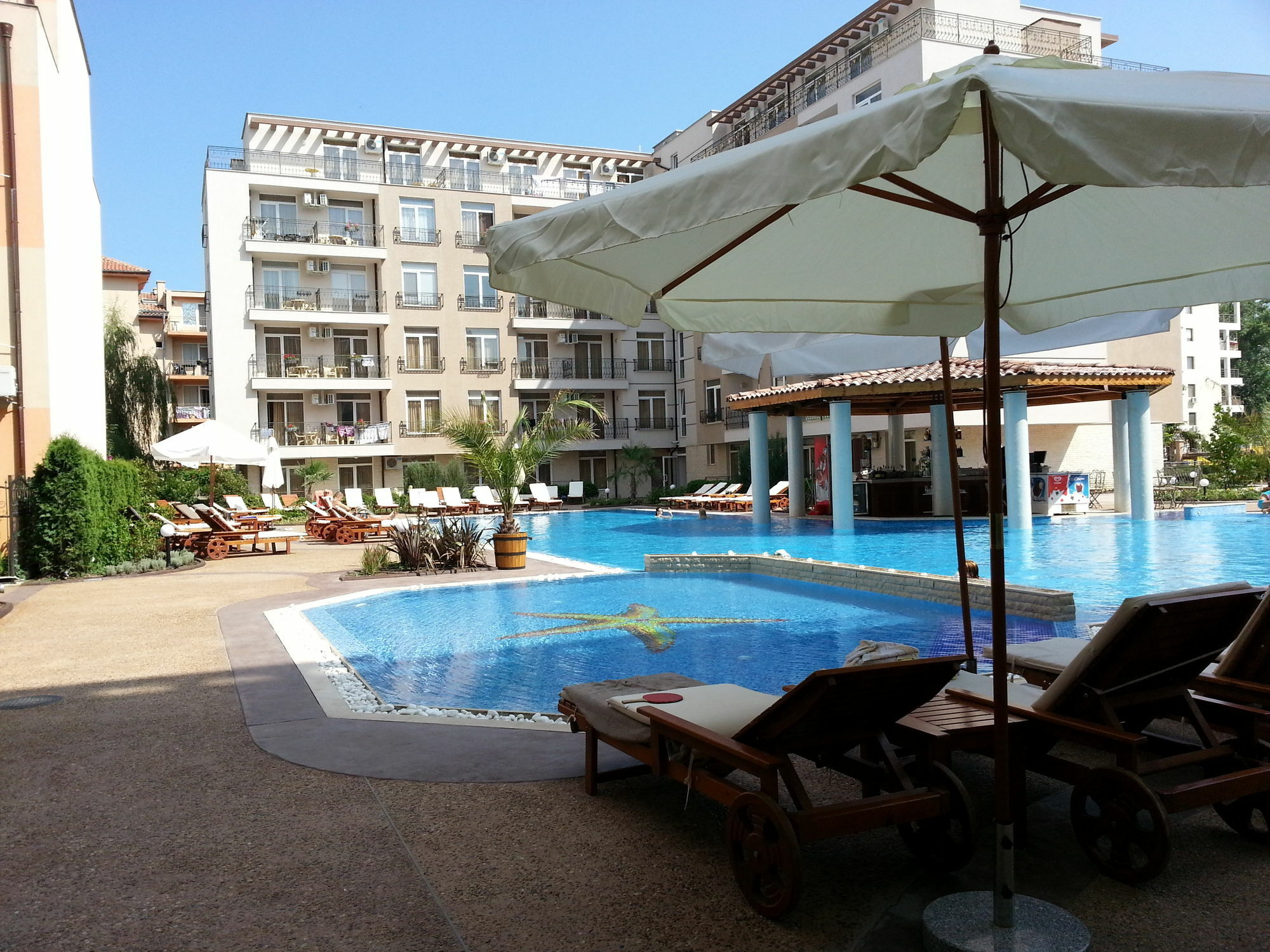 Menada Dawn Park Apartment Sunny Beach Eksteriør billede
