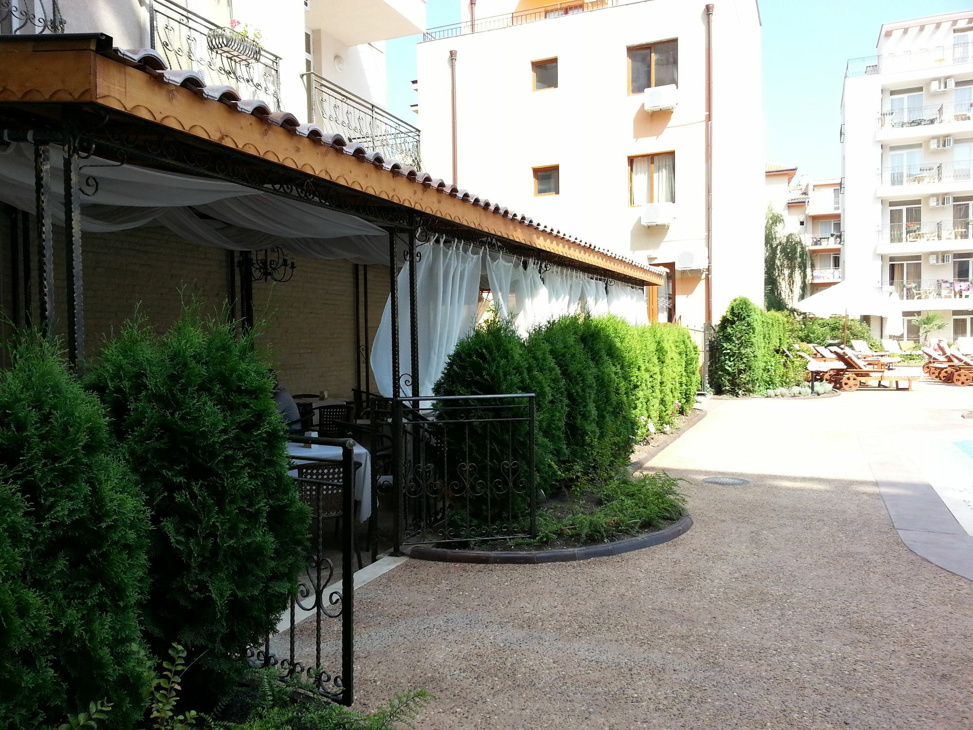 Menada Dawn Park Apartment Sunny Beach Eksteriør billede